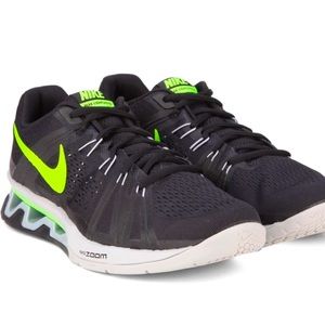 Nike Reax light speed zoom tennis shoes